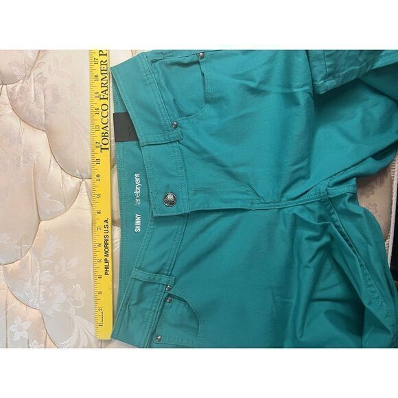 NWT LANE BRYANT Women's Green Jeans SIZE 14 SKINNY STRECH DENIM Tapered New - Picture 5 of 16